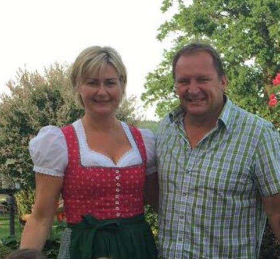 Familienbauernhof Strassbauer Steinakirchen Am Forst Exterior foto